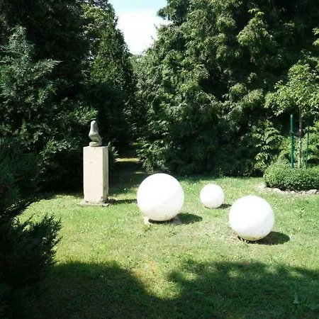 Apartment Landhaus Uhlenhof 2 Gross Zicker